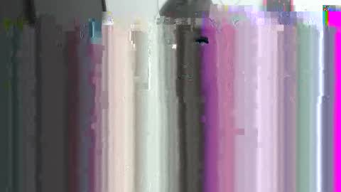 Holly online show from May 2026 08:28:02 PM