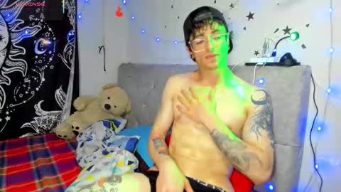 Hades and Persefone online show from February 2026 11:33:01 PM