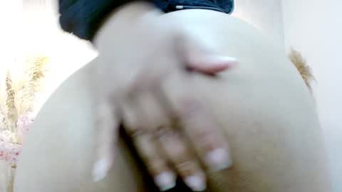 Holly online show from January 2025 09:07:01 AM