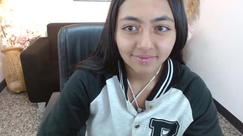 Holly online show from January 2025 03:09:02 AM