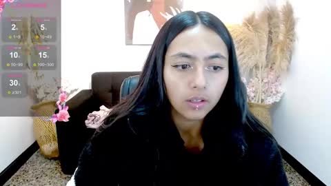 Holly online show from February 2025 03:08:01 AM