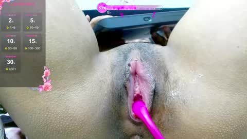 Holly online show from February 2025 09:54:01 AM