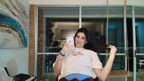 hollyshit_ online show from October 2025 11:57:02 PM