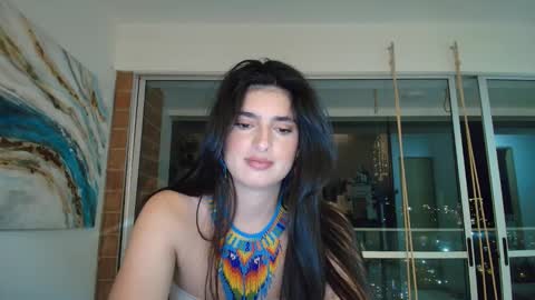 Snapshot of hollyshit_ chatting on December 2025 12:05:02 AM hollyshit_ online show from December 2025 12:05:02 AM