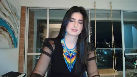 Snapshot of hollyshit_ chatting on December 2025 11:44:01 PM hollyshit_ online show from December 2025 11:44:01 PM