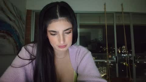 hollyshit_ online show from March 2026 01:56:01 AM