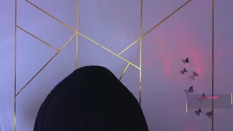 holly online show from November 2025 01:34:02 PM