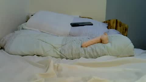 holy_ebony online show from July 2026 08:15:02 PM