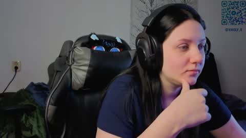 Kviki online show from April 2026 03:32:01 AM