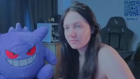 Snapshot of holy_kveta chatting on June 2026 05:12:01 AM Kviki online show from June 2026 05:12:01 AM