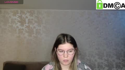 Welcome guys  Pleasure to see you all here  My name is MichaelaTip menu is active Private is open  online show from December 2024 05:07:01 AM