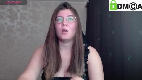Welcome guys  Pleasure to see you all here  My name is MichaelaTip menu is active Private is open  online show from October 2025 04:32:02 AM
