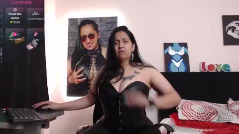 Snapshot of holydeath_1 chatting on October 2025 10:59:02 PM Milena online show from October 2025 10:59:02 PM