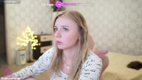 Snapshot of holydumplings chatting on January 2025 02:53:02 PM Taiga online show from January 2025 02:53:02 PM