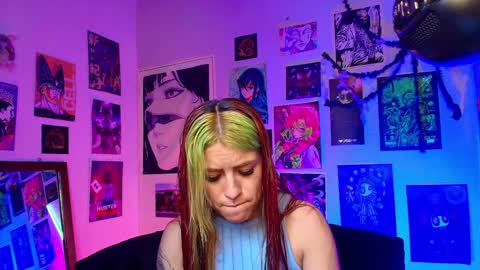   online show from December 2024 09:39:01 PM