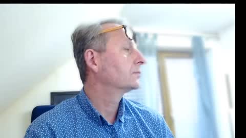 Snapshot of hondowill chatting on January 2025 09:24:01 AM Bernd online show from January 2025 09:24:01 AM