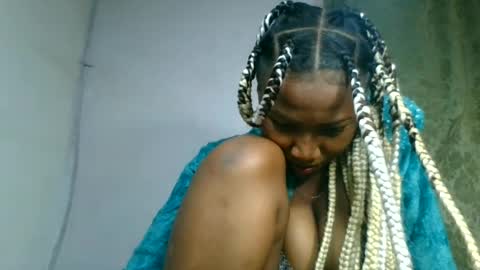 Snapshot of honeria98 chatting on June 2026 11:25:01 PM honeria98 online show from June 2026 11:25:01 PM