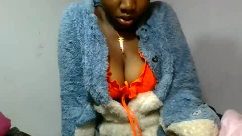 Snapshot of honeria98 chatting on June 2026 03:36:01 AM honeria98 online show from June 2026 03:36:01 AM