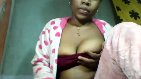 Snapshot of honeria98 chatting on July 2026 06:36:01 PM honeria98 online show from July 2026 06:36:01 PM
