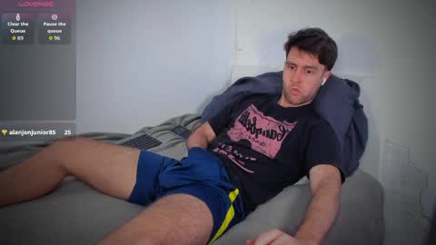 Andrew online show from March 2026 07:25:02 AM