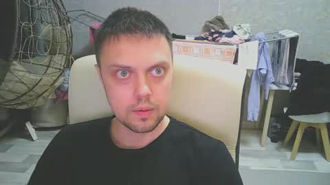 Snapshot of honesttojoy chatting on February 2025 06:46:01 PM Henry online show from February 2025 06:46:01 PM