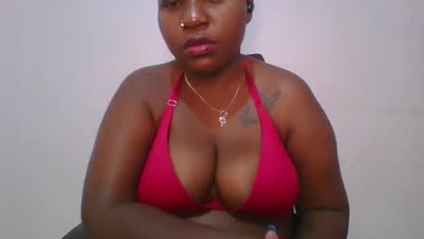 honey_beb online show from October 2025 11:09:01 AM