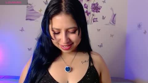 Snapshot of honey_buns_1 chatting on October 2025 12:12:02 PM mimi online show from October 2025 12:12:02 PM