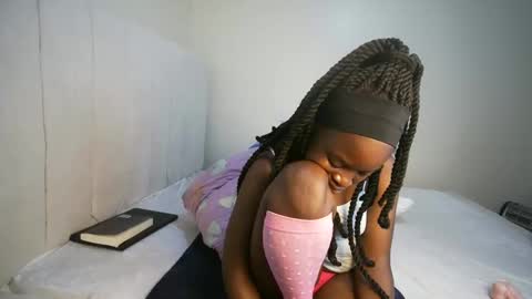 honey drop online show from March 2026 02:05:02 AM