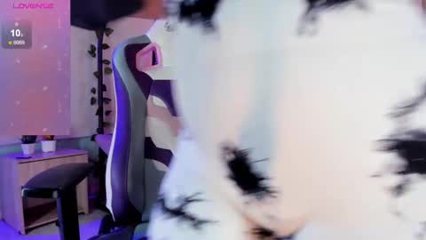 HONEY online show from March 2025 07:29:02 PM