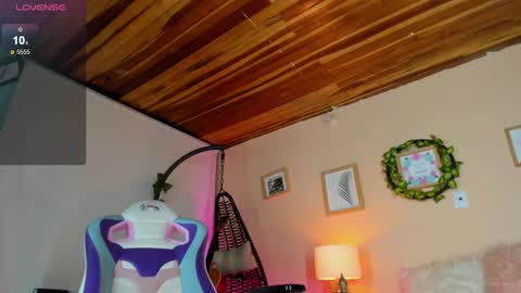 HONEY online show from March 2025 11:12:01 PM