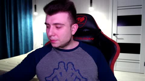 Snapshot of honey_furry chatting on December 2024 08:25:02 PM Wolfy online show from December 2024 08:25:02 PM