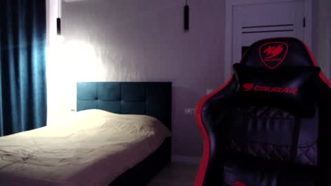 Snapshot of honey_furry chatting on January 2025 09:13:02 AM Wolfy online show from January 2025 09:13:02 AM