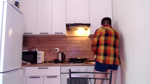 Snapshot of honey_furry chatting on January 2025 05:54:02 AM Wolfy online show from January 2025 05:54:02 AM