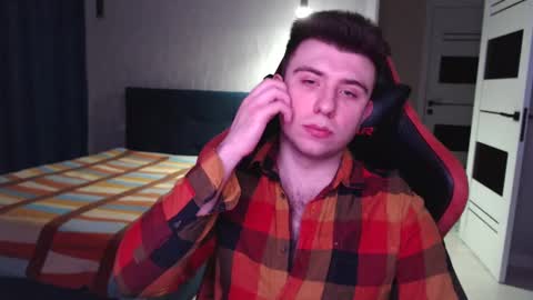 Snapshot of honey_furry chatting on February 2025 01:38:01 AM Wolfy online show from February 2025 01:38:01 AM