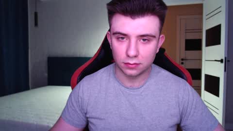 Snapshot of honey_furry chatting on February 2025 10:42:01 PM Wolfy online show from February 2025 10:42:01 PM