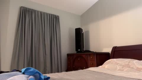 honey_man14 online show from April 2026 06:16:02 PM