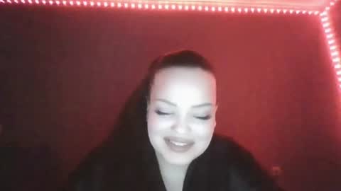 honey_miracle online show from June 2026 06:23:01 PM