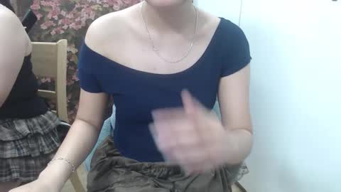 honeybaby2k online show from October 2025 04:18:01 PM