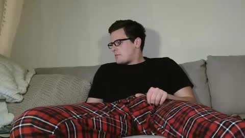 Snapshot of honeybeee1989 chatting on March 2025 05:17:02 PM honeybeee1989 online show from March 2025 05:17:02 PM