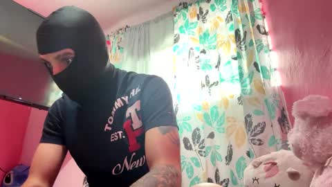 honeycloud777 online show from December 2024 04:47:02 PM