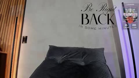 Sofia independent model online show from October 2025 11:16:01 AM