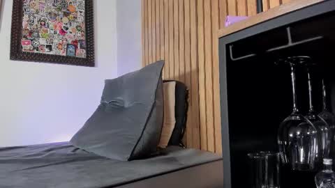 Sofia independent model online show from February 2026 11:50:01 AM