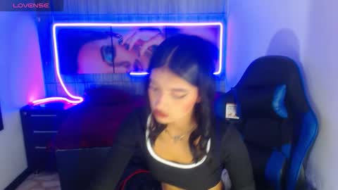 HONEY LUXE online show from February 2026 04:27:02 AM