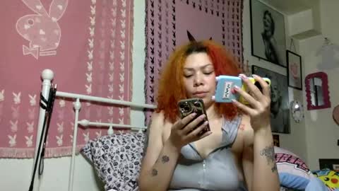 Snapshot of honeyruby chatting on June 2026 02:24:02 AM Ruby Sparks online show from June 2026 02:24:02 AM
