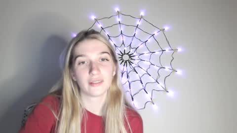 Snapshot of honeyveil chatting on October 2025 07:14:01 PM honeyveil online show from October 2025 07:14:01 PM