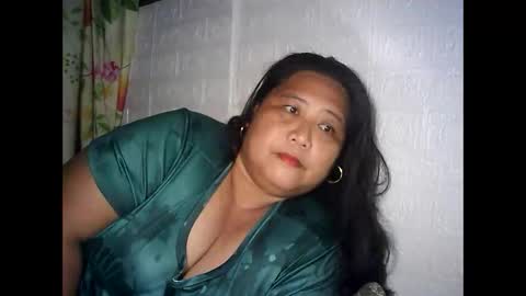 Snapshot of honeyvonz chatting on March 2026 09:18:02 PM Merry online show from March 2026 09:18:02 PM