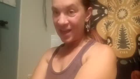 hoodoou online show from July 2026 10:22:01 PM
