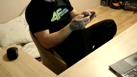 Hoops891 online show from November 2025 02:02:02 AM