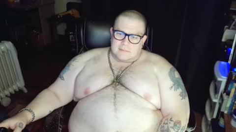 Snapshot of hoosierdaddyxl chatting on January 2025 05:15:02 AM Sir online show from January 2025 05:15:02 AM