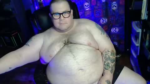 Snapshot of hoosierdaddyxl chatting on October 2025 04:53:02 PM Sir online show from October 2025 04:53:02 PM